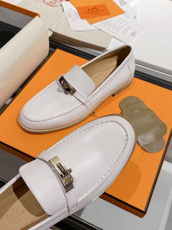 Women flat shoes, size 34-42, with box, SS70-1083