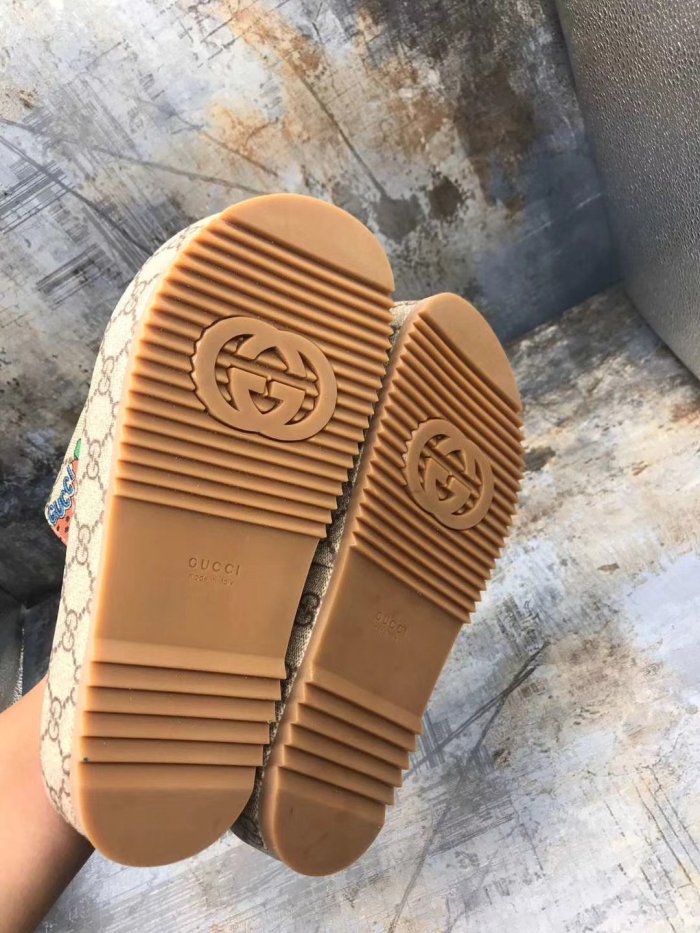 Women flat sandals size 35-44,SS50-79-87