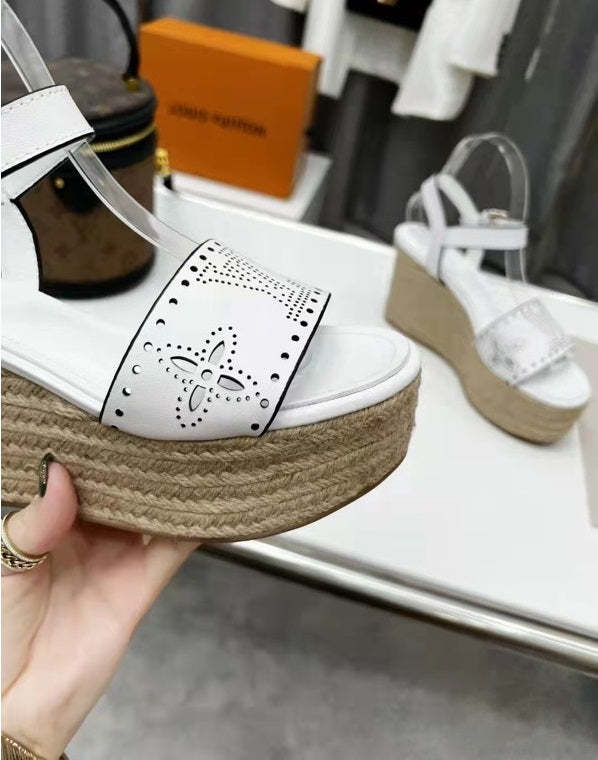 women heel shoes,size 35-42, with box, SS88-462-465