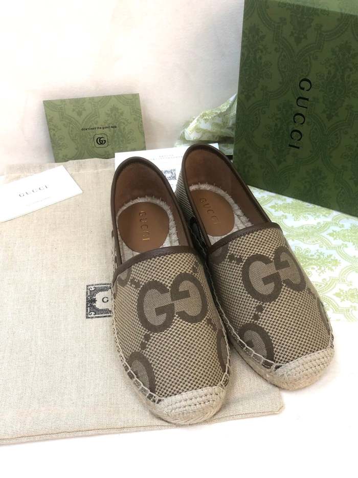 Women flat shoes ,size 35-41 ,with box, SS60-1506