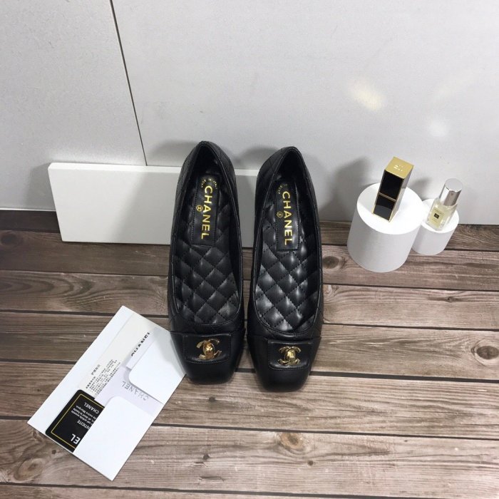 Women flat shoes, size 35-40, with box, SS60-975-976