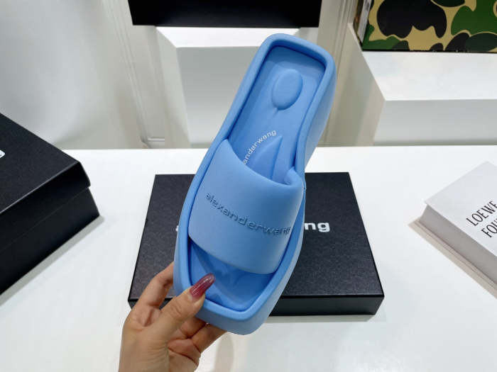 2022 new slippers,size 34-41,SS60-1702-1704