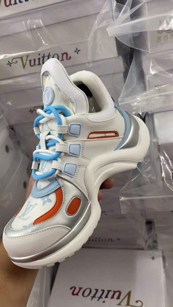 women sneakers shoes, size 35-41,  with box, SS98-138-146
