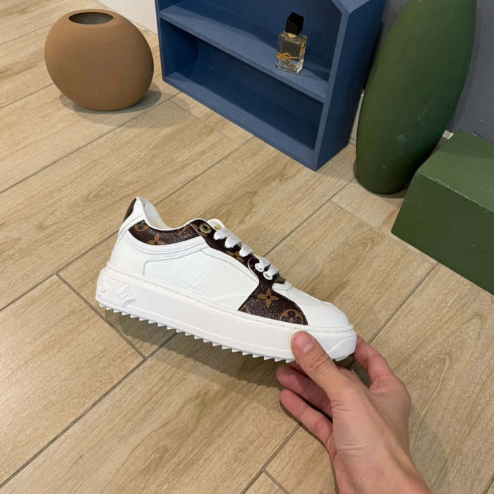 Women flat sneakers shoes, size 35-41, with box, SS70-1137