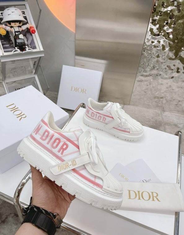 Women flat sneakers shoes, size 35-40, with box, SS88-389-391