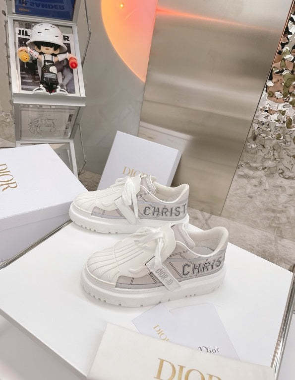 Women flat sneakers shoes, size 35-40, with box, SS88-389-391