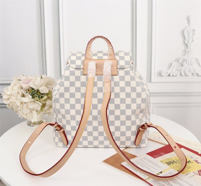 canvas and leatherbag ,top quality ,no box,with dust bag size 30-31-18cm,B110