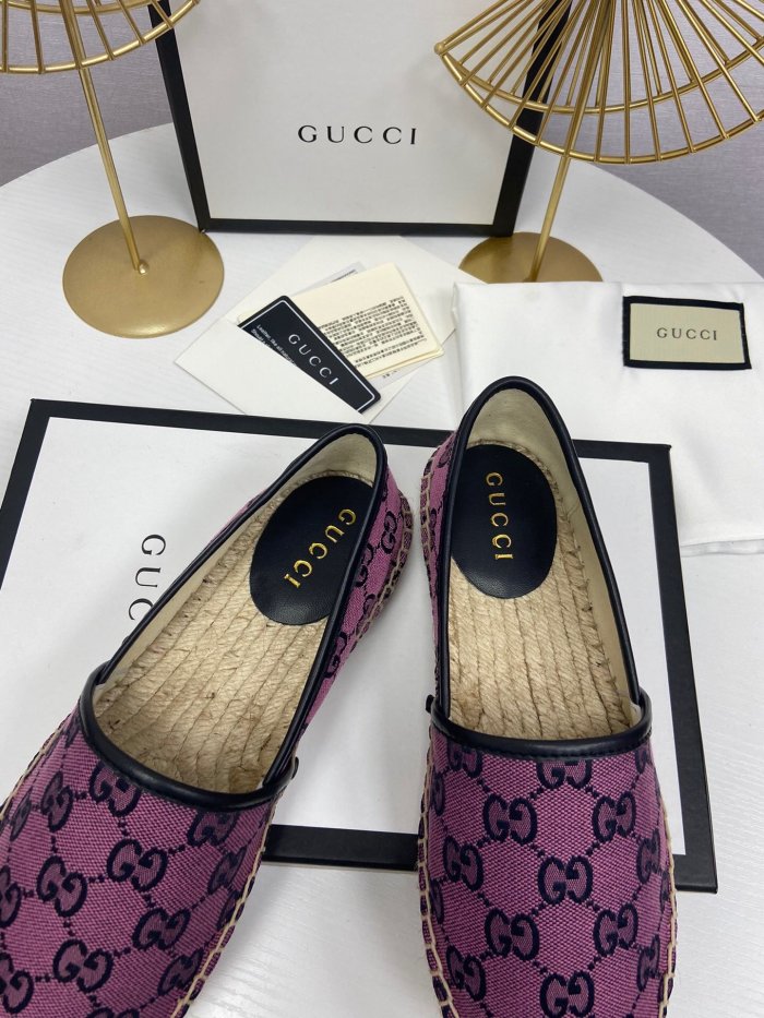women flat shoes, size 35-41, with box ,  SS60-605-610
