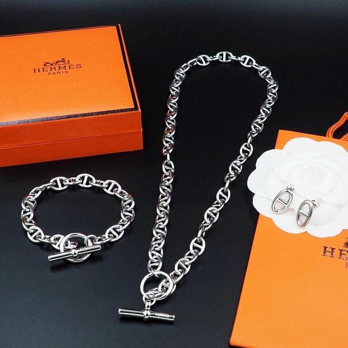necklace jewelry ,with box,  J30