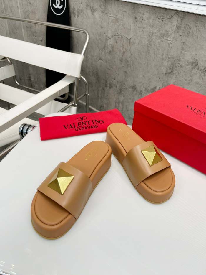 Flat leather sandals slippers , size 35-41 ,with box, SS60-1630-1633