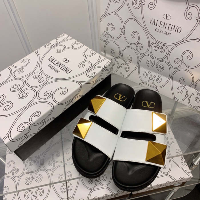 Flat leather sandals slippers , size 34-41 ,with box, SS60-1489-1490