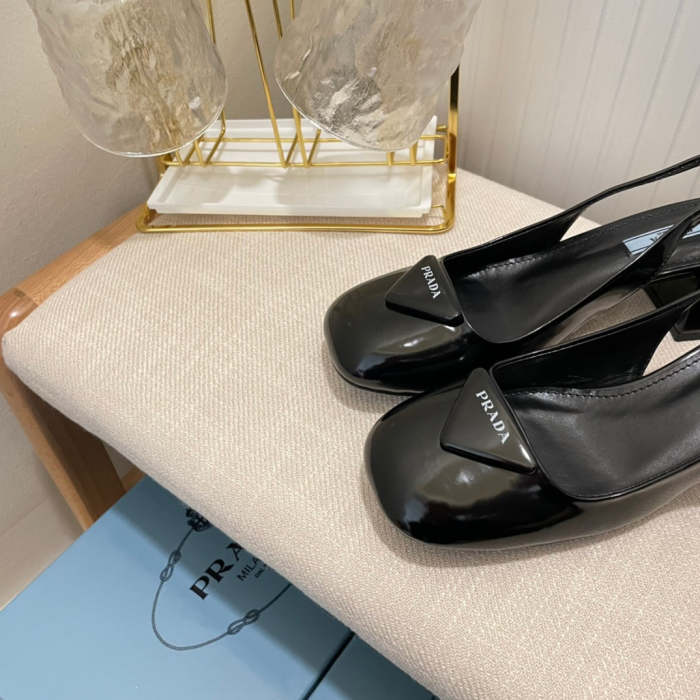 Women flat shoes, size 35-40, with box, SS60-1275-1280