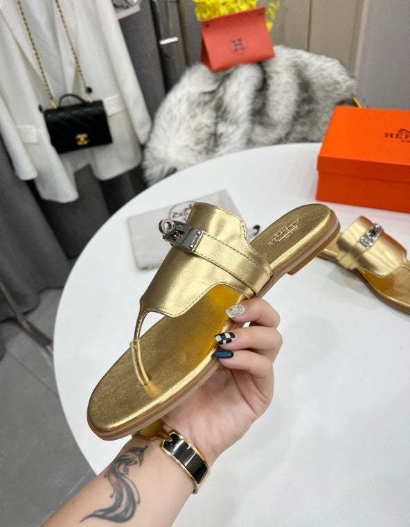 Flat leather sandals slippers , size 35-44 ,with box, SS70-1202-1207