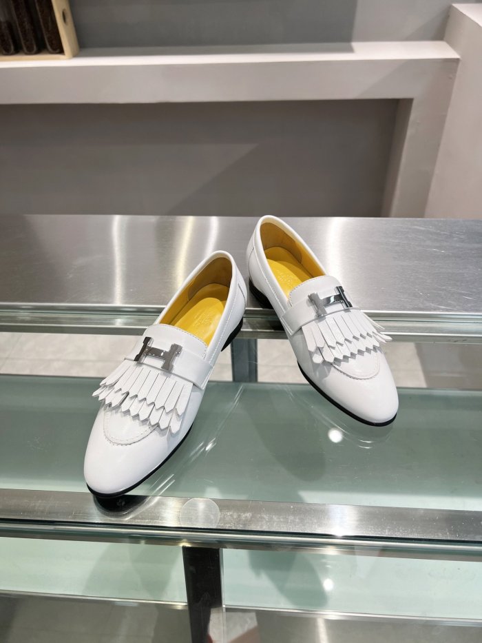 Women flat shoes, size 34-42, with box, SS70-1081