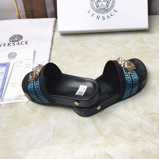 Flat leather sandals slippers , size 35-46, SS60-1859