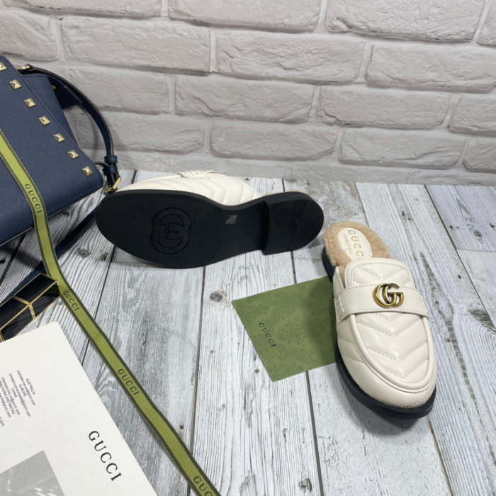 women flat slippers shoes, size 35-40, with box , SS60-1173-1174