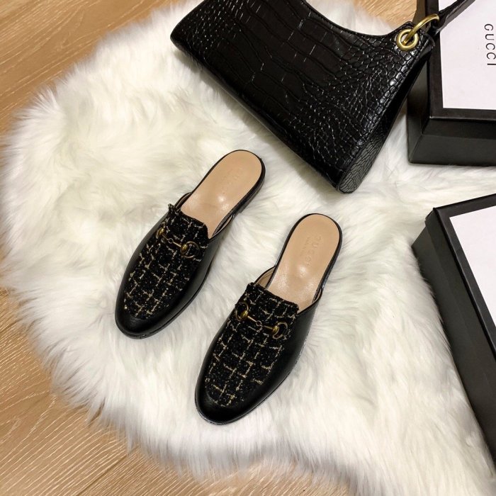 flat sandals slippers shoes  size 35-44, with box, SS60-768
