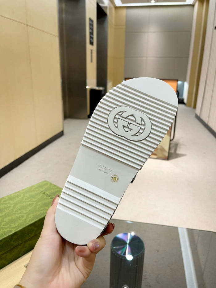 Flat sandals slippers , size 35-43, SS60-1844-1846
