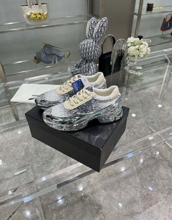 women men flat sneakers shoes, size 35-45, with box , SS138-38-44