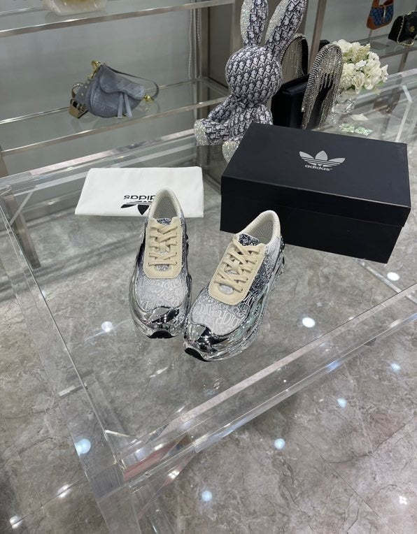 women men flat sneakers shoes, size 35-45, with box , SS138-38-44
