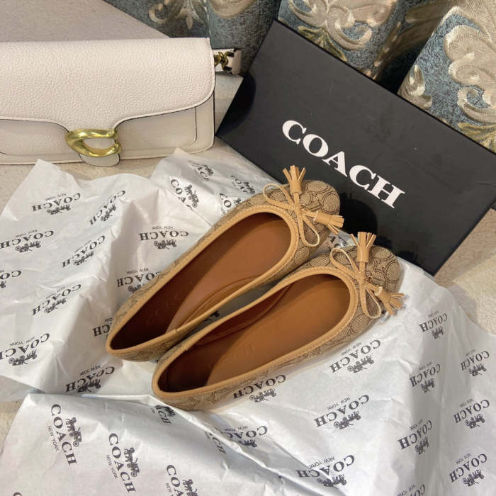 Women flat shoes ,size 35-40 ,with box,SS50-995-997