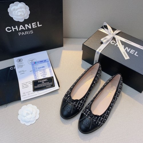 women flat ballet shoes, size 35-42,  with box, SS50-757
