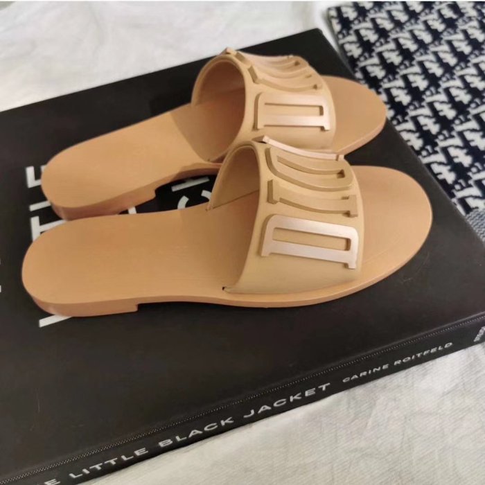 Women  flat slippers 35-42,SS50-44-49