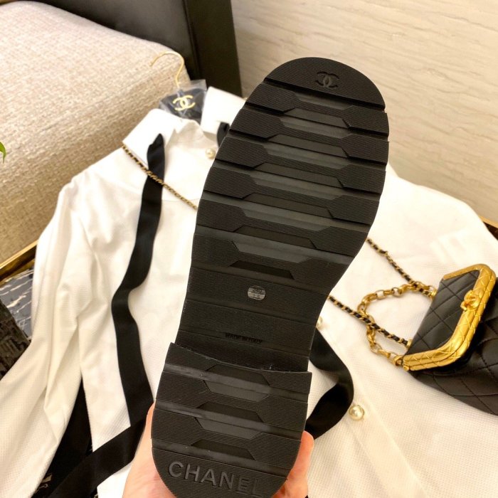 women boot shoes, size 35-40,  with box, SS98-135-137