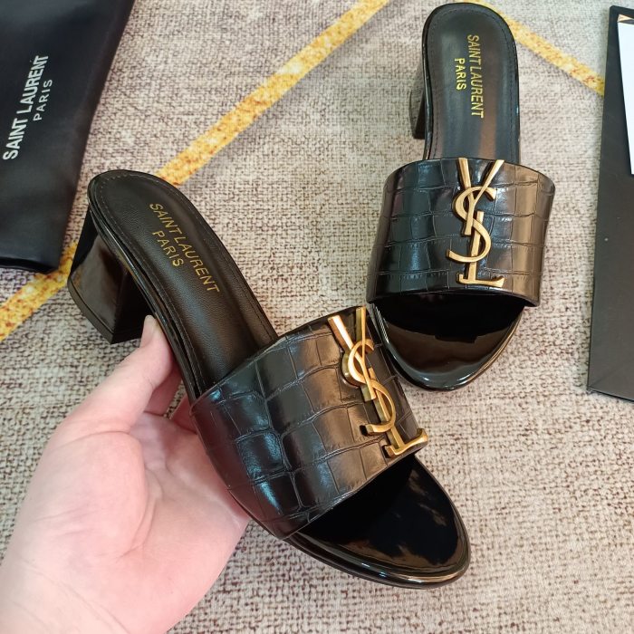 Flat leather sandals slippers , size 35-42, SS60-1832-1843