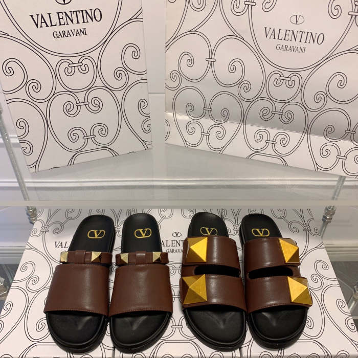 Flat leather sandals slippers , size 34-41 ,with box, SS60-1491-1492