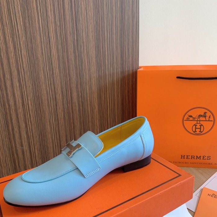 Women flat shoes, size 34-42, with box, SS70-1075