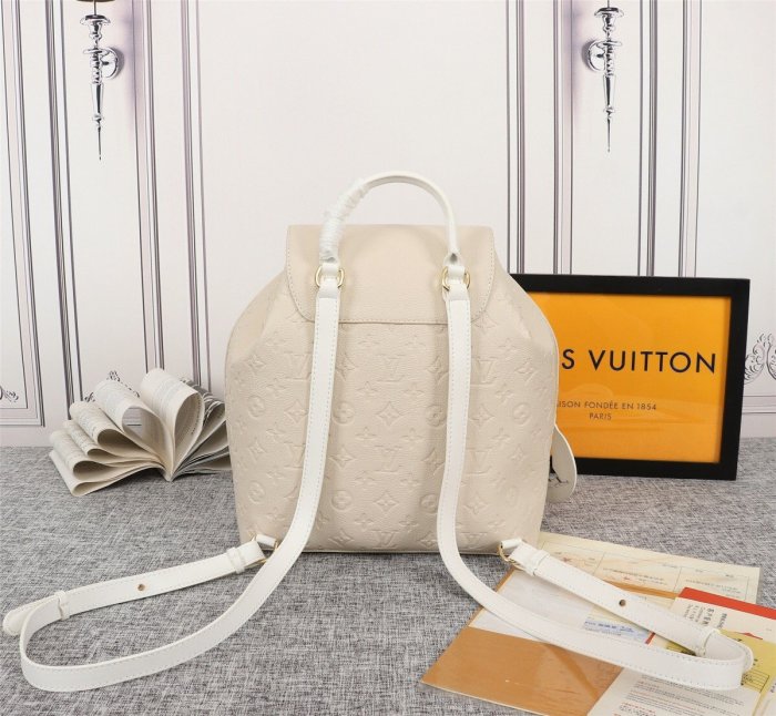 canvas and leather bag,top quality, no box,with dust bag size 27.5-33-14cm, B110