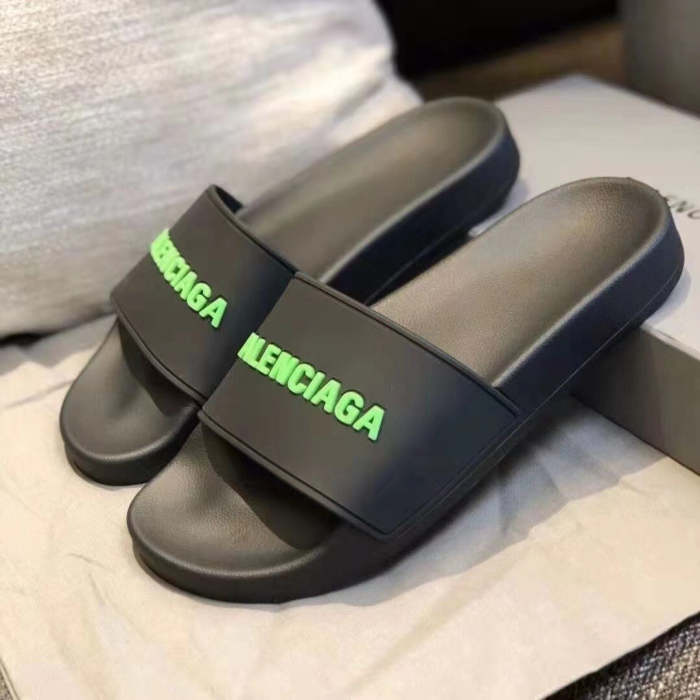 Flat leather sandals slippers , size 35-40  , with box,  SS50-893-898