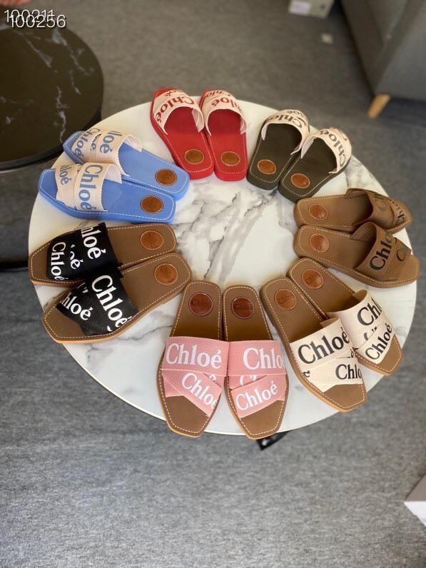 flat sandals slippers , size 35-42  ,  SS50-233-239