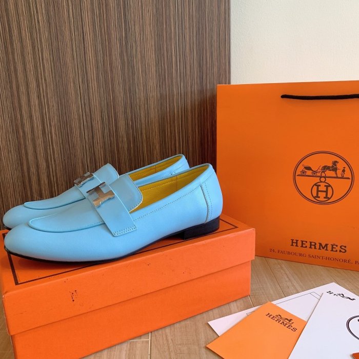 Women flat shoes, size 34-42, with box, SS70-1075