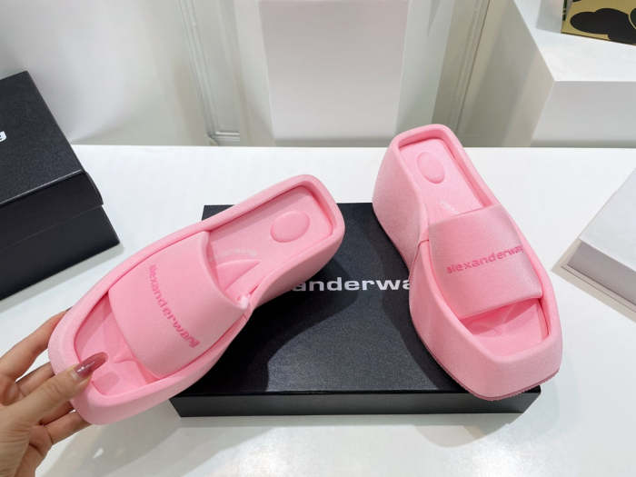 2022 new slippers,size 34-41,SS60-1702-1704