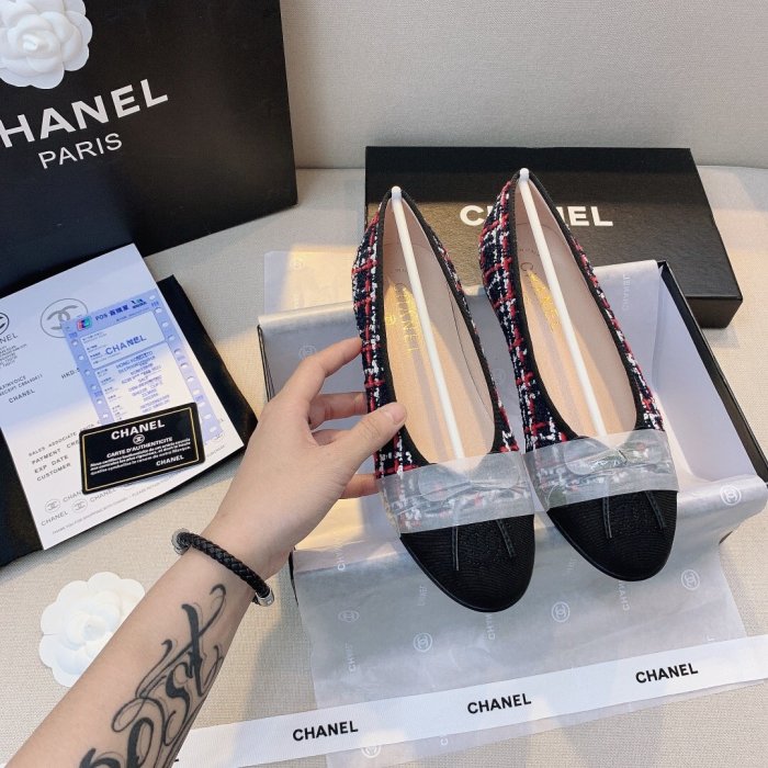 women flat ballet shoes, size 35-42,  with box, SS50-787