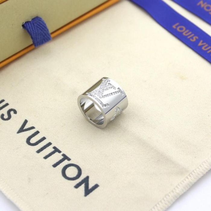 Ring jewelry ,with box,  J25