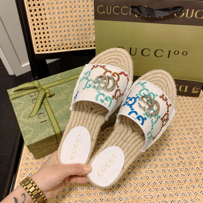 Flat sandals slippers , size 34-40 ,with box, SS60-1521-1523