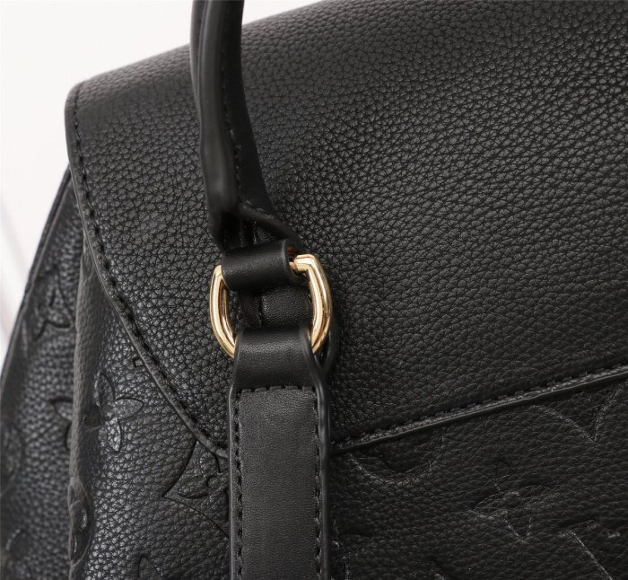 canvas and leather bag,top quality, no box,with dust bag size 27.5-33-14cm, B110