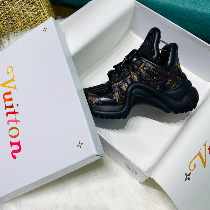 women  leather shoes ,  size 35-41, SS98-101-111