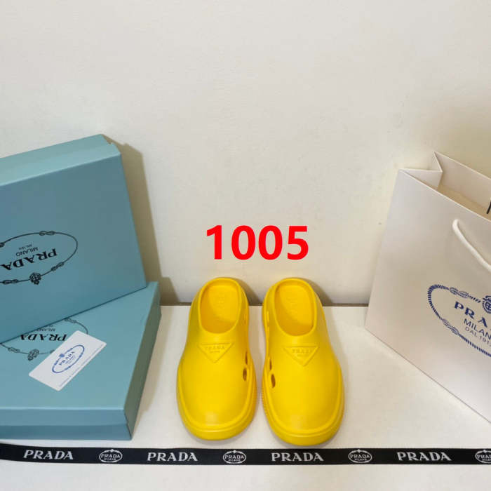 Flat sandals slippers , size 35-40 ,with box, SS50-1004-1006