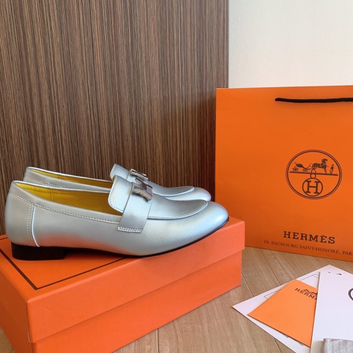 Women flat shoes, size 34-42, with box, SS70-1074