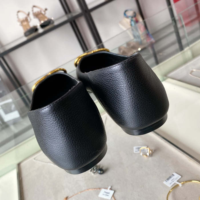 Women flat shoes, size 35-40, with box, SS60-1301-1302