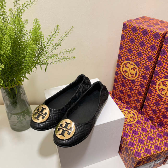 Women flat shoes ,size 35-40 ,with box, SS60-1606-1615