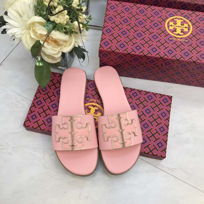 Flat leather sandals slippers , size 34-40 ,with box, SS50-966