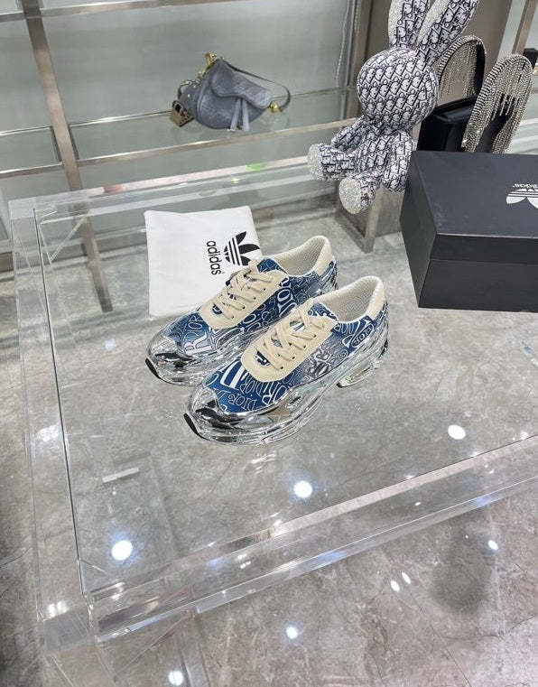 women men flat sneakers shoes, size 35-45, with box , SS138-38-44