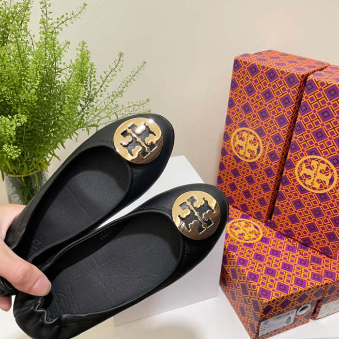 Women flat shoes ,size 35-40 ,with box, SS60-1606-1615