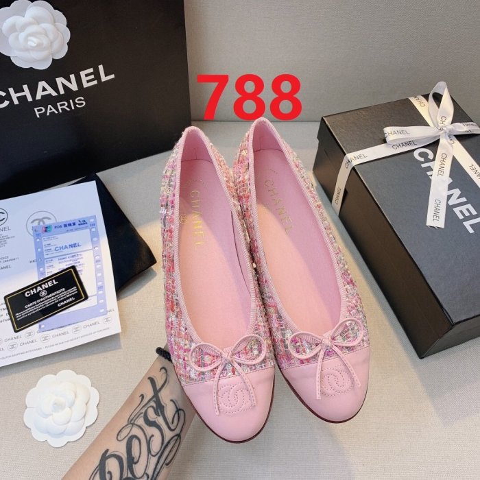 women flat ballet shoes, size 35-42,  with box, SS50-788