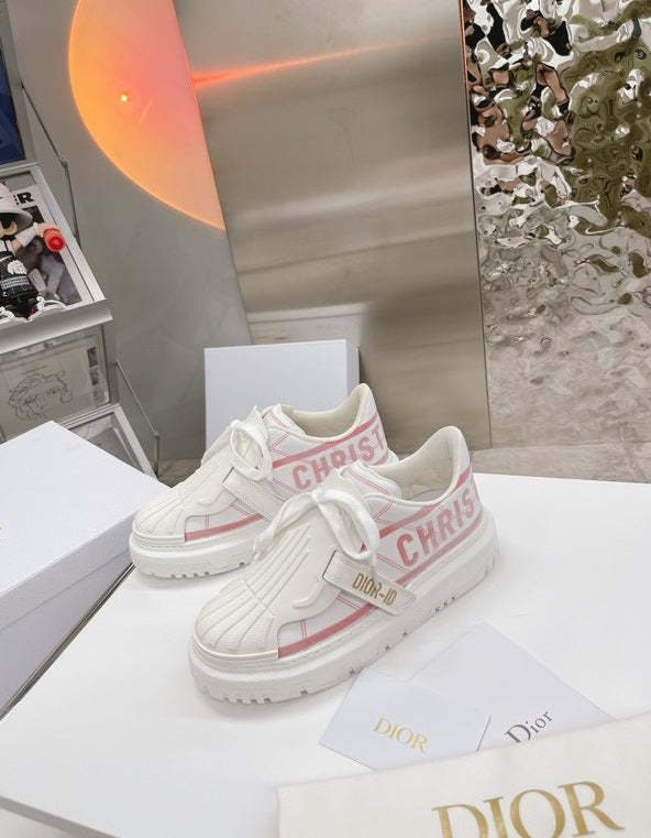 Women flat sneakers shoes, size 35-40, with box, SS88-389-391